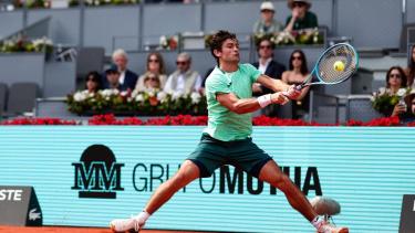 Navone y Ugo Carabelli perdieron y se despidieron del Masters 1000 de Madrid