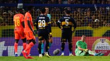 Imagen de Copa Libertadores: Marchesín se retiró llorando por una molestia en la rodilla y encendió las alarmas en Boca