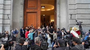 Último adiós a Luis Brandoni: así despiden al actor en la Legislatura porteña