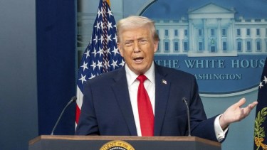 Donald Trump extendió la tregua con Irán para negociar, pero sostiene el bloqueo naval