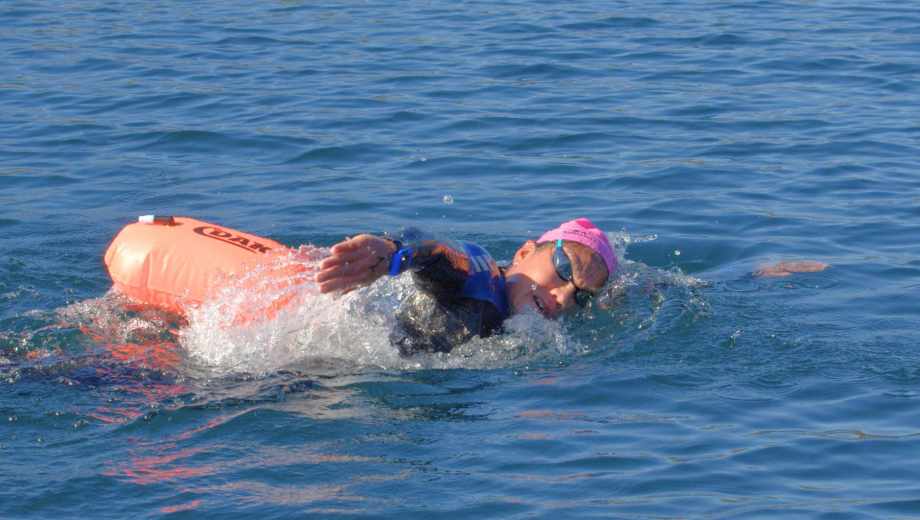 La competencia contó con la participación de nadadores argentinos y del exterior.
