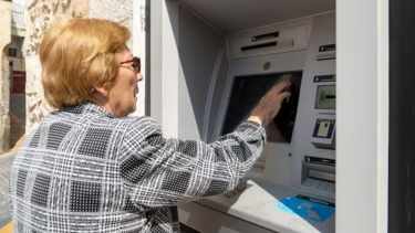 ANSES abril 2026: inicia el calendario de pagos y aumentos para jubilados y AUH