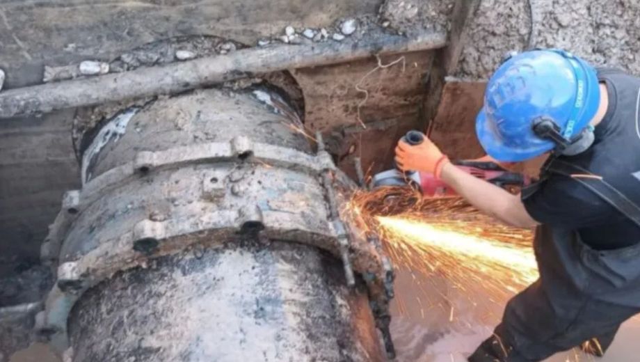 Un corte de agua afectó a las localidades de Allen y parte de Fernández Oro (Foto: archivo)
