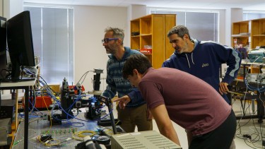 Del aula inaugural a la excelencia mundial: 70 años del Instituto Balseiro formando ciencia en Bariloche