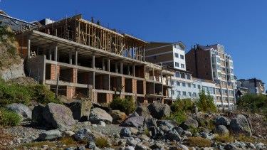 Repunta la construcción privada en Bariloche, impulsada por los edificios