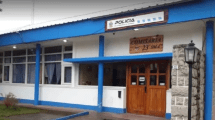 Imagen de Investigan la muerte de un detenido que estaba bajo custodia policial en una comisaría de San Martín de los Andes