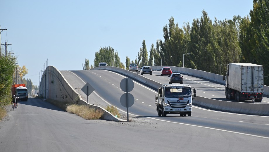 A mediados de abril, un decreto abrió la posibilidad de transferencia de rutas nacionales a Río Negro, entre ellas, la 22. Foto: F. Salto