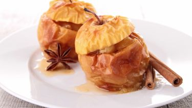 Descubrí cómo hacer manzanas asadas con kéfir: un postre que cuida tu microbiota este otoño
