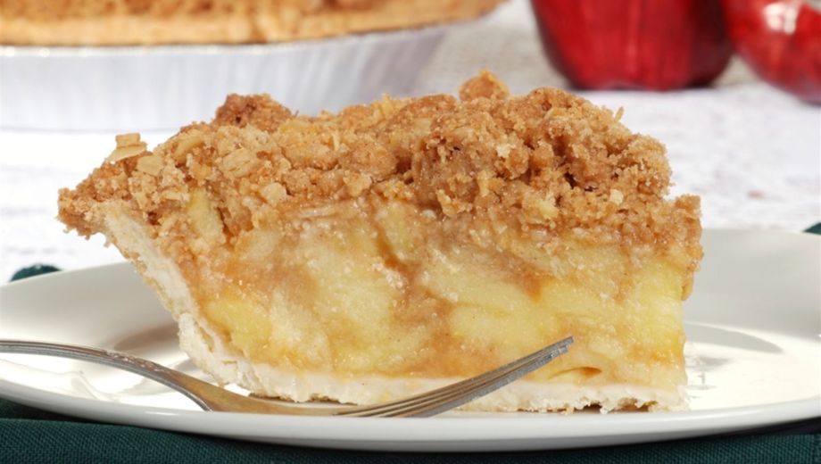 Cómo hacer crumble de manzana saludable: la receta con avena y frutos secos para un postre nutritivo.-