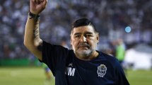 Imagen de Muerte de Maradona: tras el escándalo de la jueza-actriz, hoy vuelve a empezar el juicio desde cero