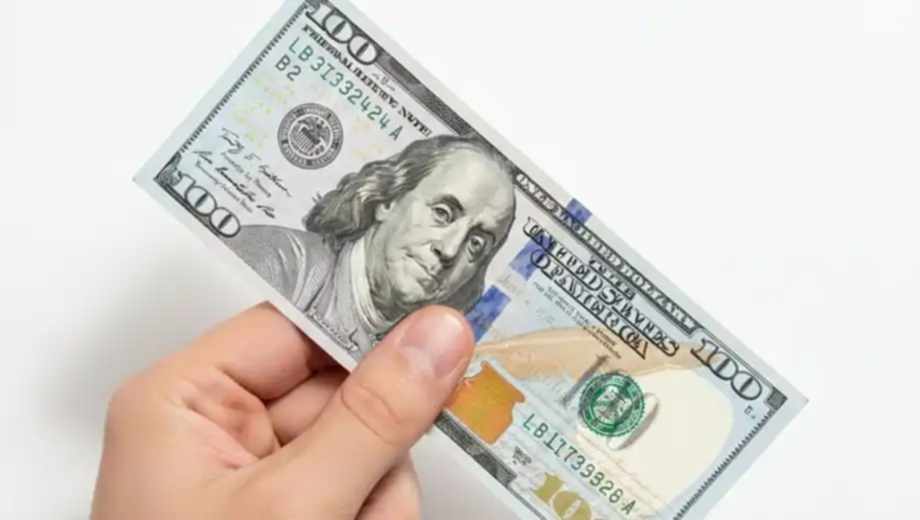 Dólar hoy: cotizaciones al inicio de abril 2026.-