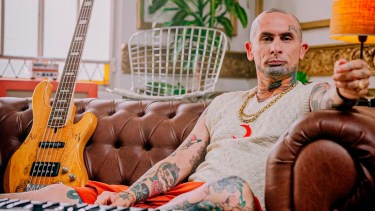 Sencilla y con detalles en madera: así es la casa de Emanuel Noir en Entre Ríos