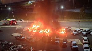 «Tengan cuidado con las personas que conocen en redes», el descargo del dueño de los seis autos incendiados en Neuquén