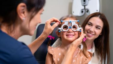 El Gobierno lanzó «Ver para ser libres», el plan para mejorar la salud visual infantil: cuáles son los requisitos