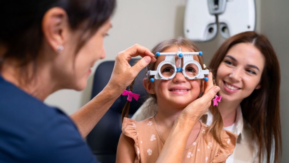 "Ver para ser libres", el plan para mejorar la salud visual infantil. 