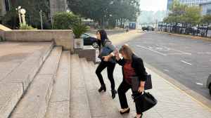 Patrimonio de Manuel Adorni bajo la lupa: las acreedoras confirmaron ante la Justicia que el funcionario les debe 70.000 dólares