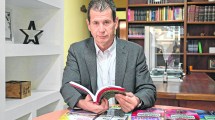 Imagen de Tras la muerte de Joaquín Gatto, Marcelo  Angriman analiza las fallas en la prevención y la enseñanza: el viernes presenta su libro en Neuquén