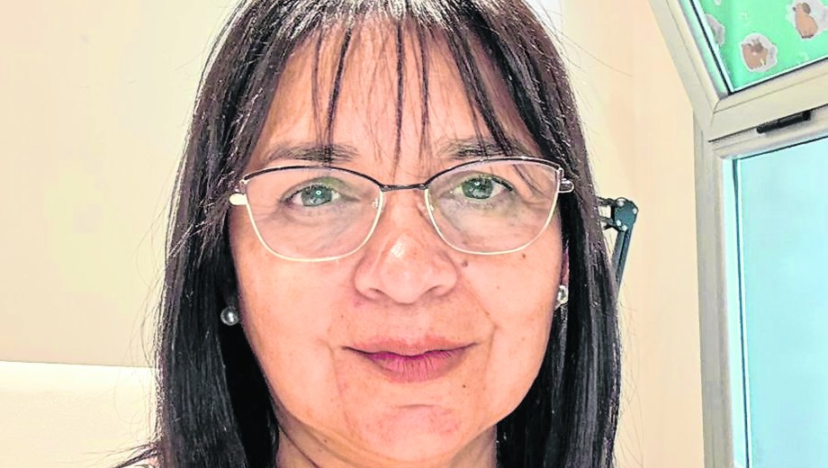 Dra. Ana Cofré: Médica especialista en Otorrinolaringología y directora del Centro Patagónico de Otorrinolaringología
