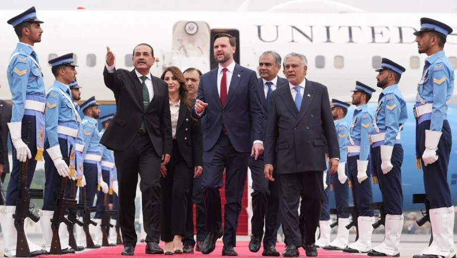 Pakistán abre canal directo entre Irán y Estados Unidos. Foto: NA 