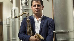 Revirado Project, el jazz de Enrique Thompson de gira por el Alto Valle