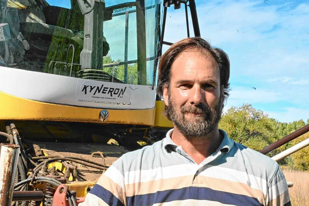"Veo mucha más aplicación de tecnología. Cuando escuchás que ya están pulverizando y fertilizando con drones, te das cuenta del nivel y de cómo se han desarrollado", dice Manuel Picado sobre el agro en Río Negro. 