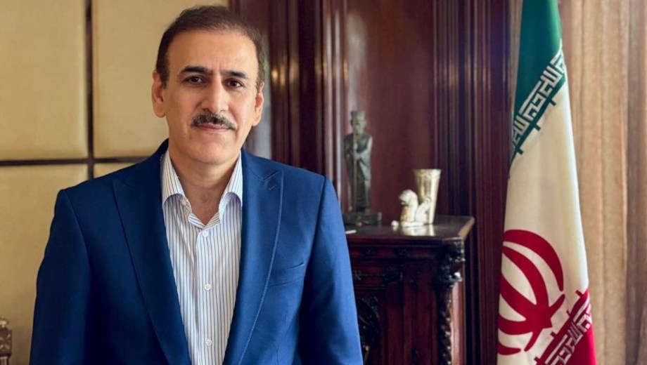 Mohsen Soltani Tehrani, 
consejero y Encargado de Negocios de Irán, tiene 48 hora para dejar el país. Foto: Clarín. 