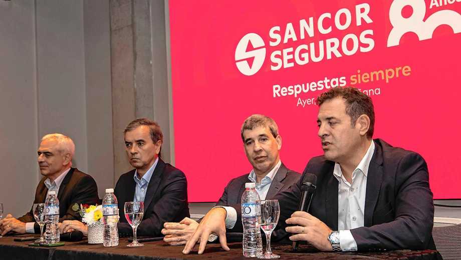 Autoridades del Grupo Sancor Seguros comentaron la estrategia de crecimiento en Neuquén (Emiliano Ortiz)