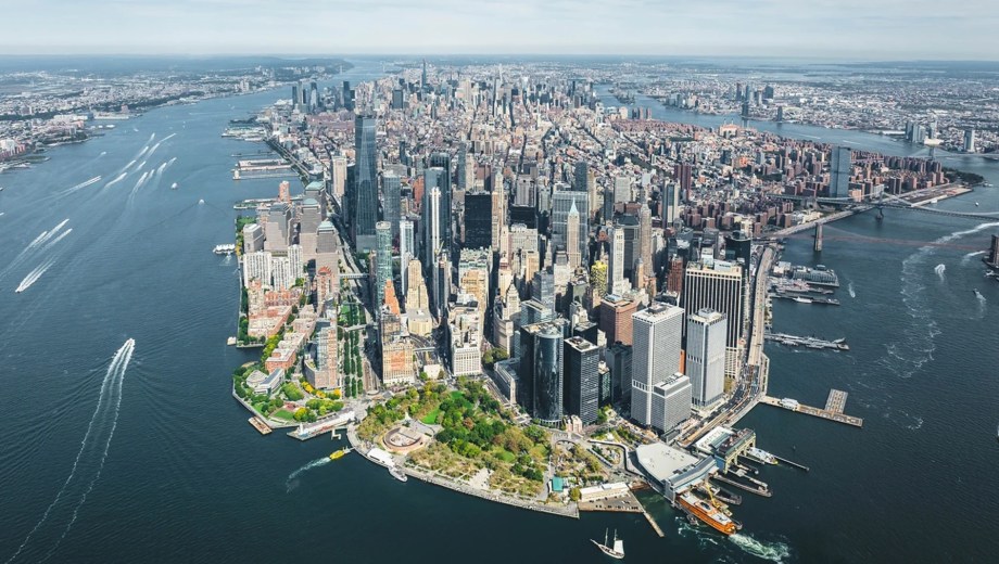 La existencia de una gran reserva de agua dulce (o “agua poco salina”) atrapada bajo el fondo marino.