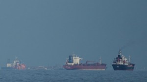Tensión en Ormuz: sube el petróleo y las bolsas asiáticas operan al alza por el conflicto entre Estados Unidos e Irán