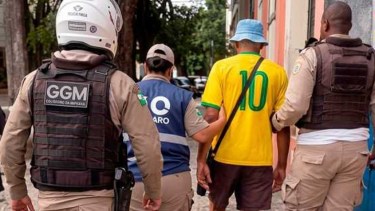 Detuvieron a otro argentino en Brasil por injuria racial: acusado de insultar a una joven en un supermercado