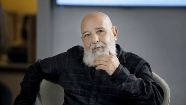 Reconocido antropólogo advierte: «Hay un enorme divorcio entre la mirada de Milei y la realidad que vive la gente»