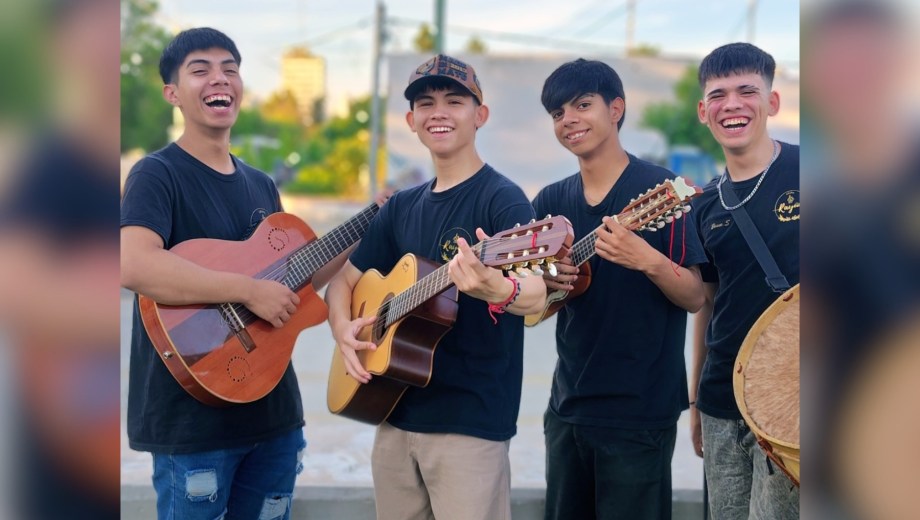 El grupo folclórico Rayün se presentará este viernes 24 de abril en otra edición de los "Viernes Culturales". (Foto: gentieza)