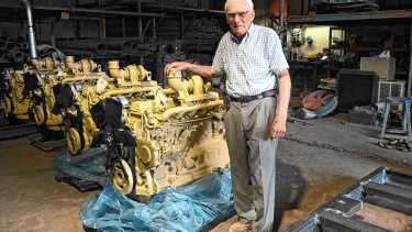 Huyó de la guerra y fue repartidor de fruta, productor, constructor y docente, pero encontró su lugar en el riego y la defensa de heladas