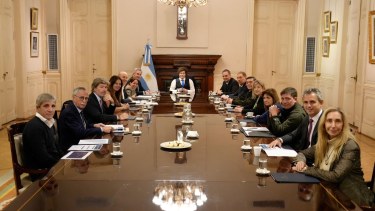 Javier Milei encabezó la reunión de Gabinete en otra señal de respaldo para Manuel Adorni