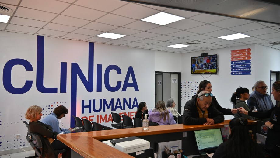 Roca - Clinica humana de imagenes - Juan Thomes (1).JPG