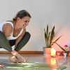 Imagen de Dejó la ingeniería por enseñar yoga: la aventura de Gisela desde Roca