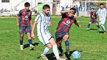 Liga Confluencia: Regina le ganó el duelo de punteros al Carcelero