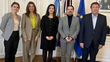 Acuerdo histórico con Francia: Río Negro recibirá un crédito millonario para mejorar sus basurales