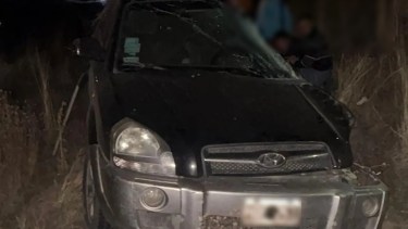 Volcó en la Ruta 40 de Neuquén por esquivar un zorro entre San Martín y Junín de los Andes