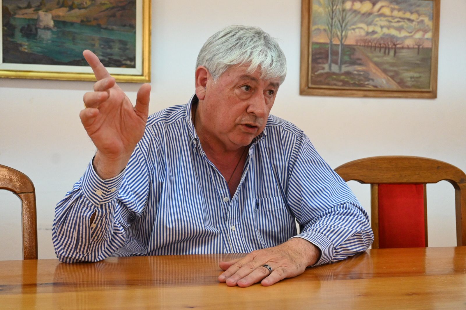 Cortés rechaza la creación de una comisión para pase a planta en Bariloche