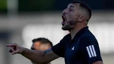 Riestra echó a Benítez y ya son 10 los entrenadores que perdieron su puesto en el Torneo Apertura 2026