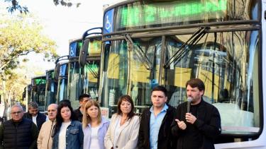 «Hoy es un día histórico para Cipolletti»: Buteler puso en marcha el nuevo transporte urbano