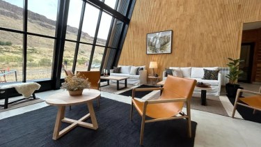 Norte neuquino: cómo son las hosterías del gobierno provincial que impulsan el turismo y generan empleo