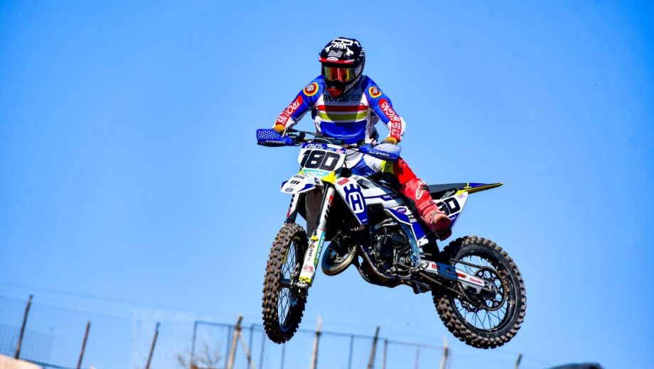 El neuquino Felipe Cruz se quedó con las dos finales de 125. (Motocross Club Neuquén)