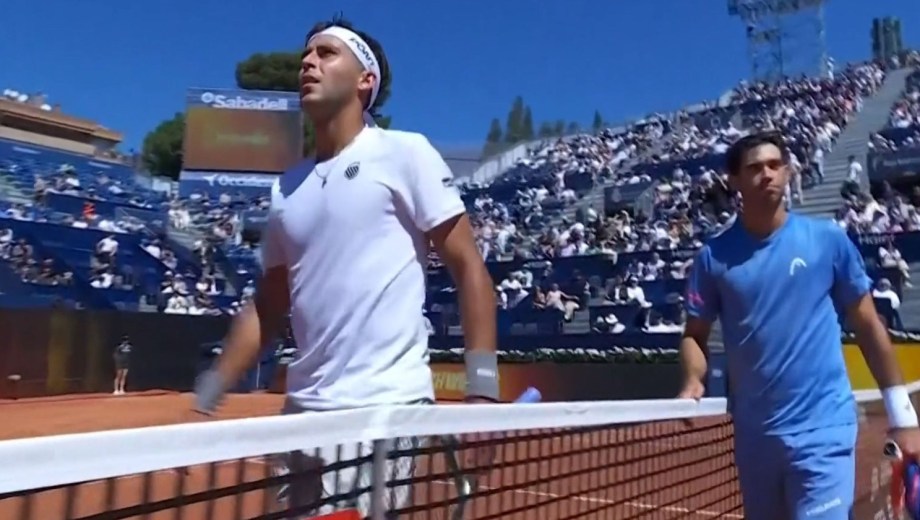 Tomás Etcheverry y un apático saludo con Nuno Borges tras un cierre cargado de polémica.