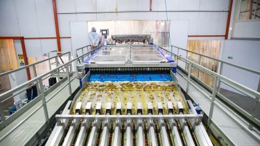 Alberto Weretilneck anuncia el armado de un instituto, creado en el 2015, y arrastra un gesto político