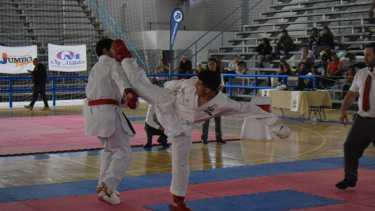 General Roca abrió el calendario del Open Patagónico de karate con participación masiva