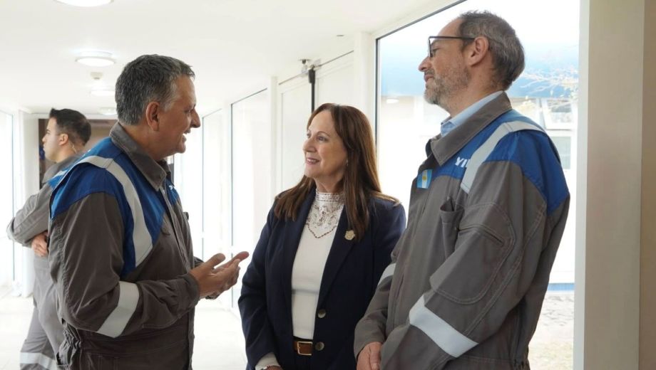 La vicepresidenta primera de la Legislatura Zulma Reina compartió fotos con Marín sin Karina ni Adorni (gentileza)