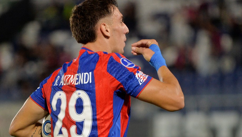 Rodrigo Auzmendi marcó el gol del empate en el Defensores del Chaco. (AFP)