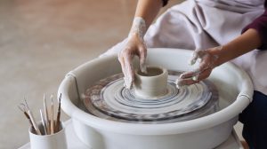 Burnout materno: las 50 cosas que toda madre necesita hacer en su tiempo libre